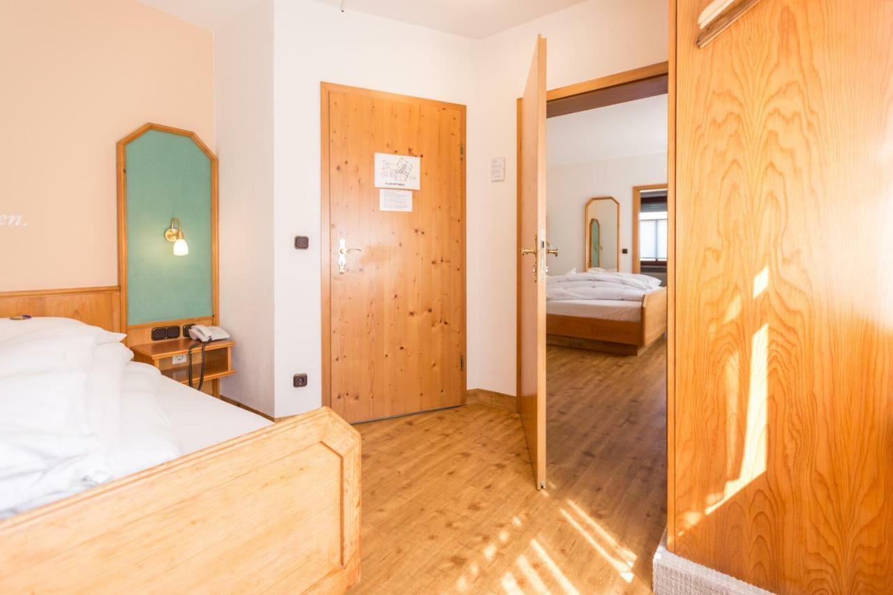 Fraenkischer Hof Rehau Esterno foto